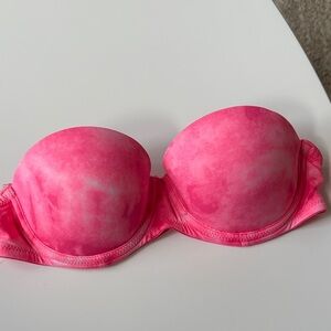 Victoria’s Secret-Pink Tie-Dye Strapless Bra 32c